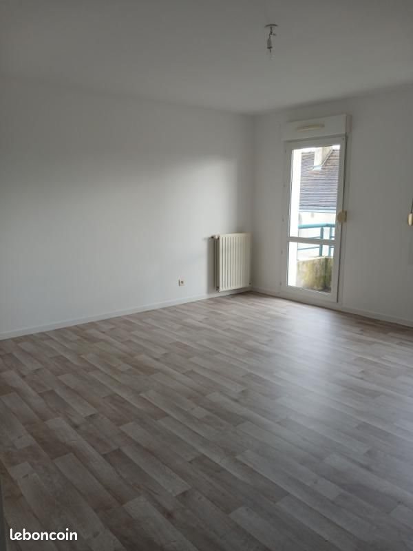 Appartement à louer, 63m², Saint-Julien-les-Villas