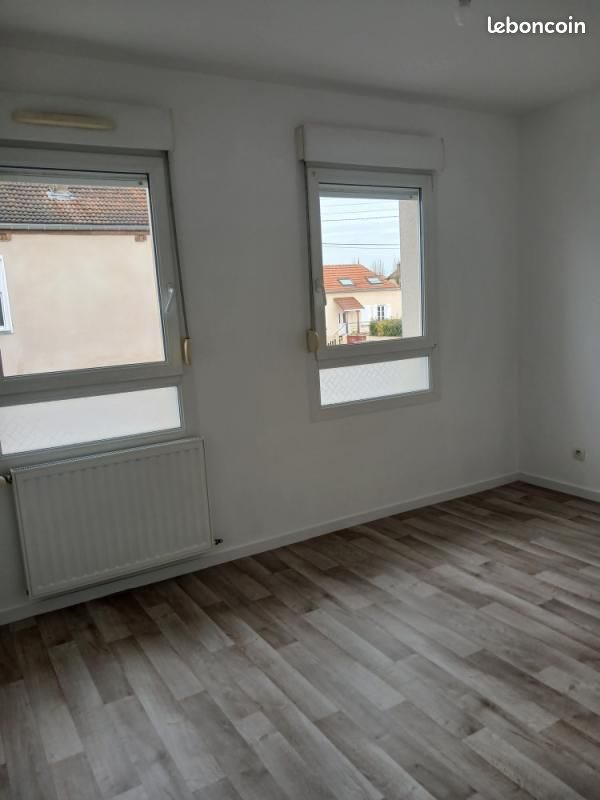 Appartement à louer, 63m², Saint-Julien-les-Villas