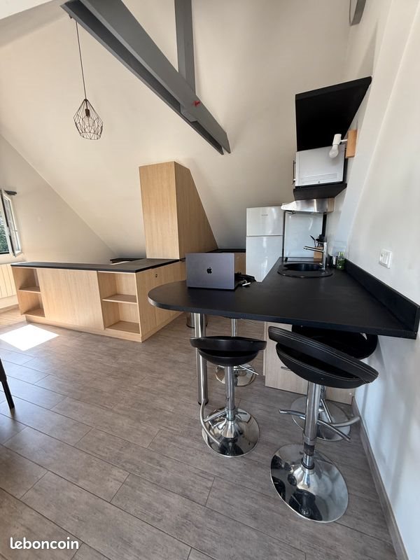 Appartement à louer, 35m², Theix