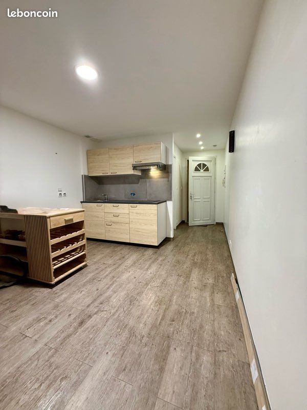 Appartement à louer, 25m², La Verrière