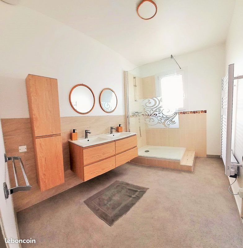 Maison à vendre, 180m², Chapeiry