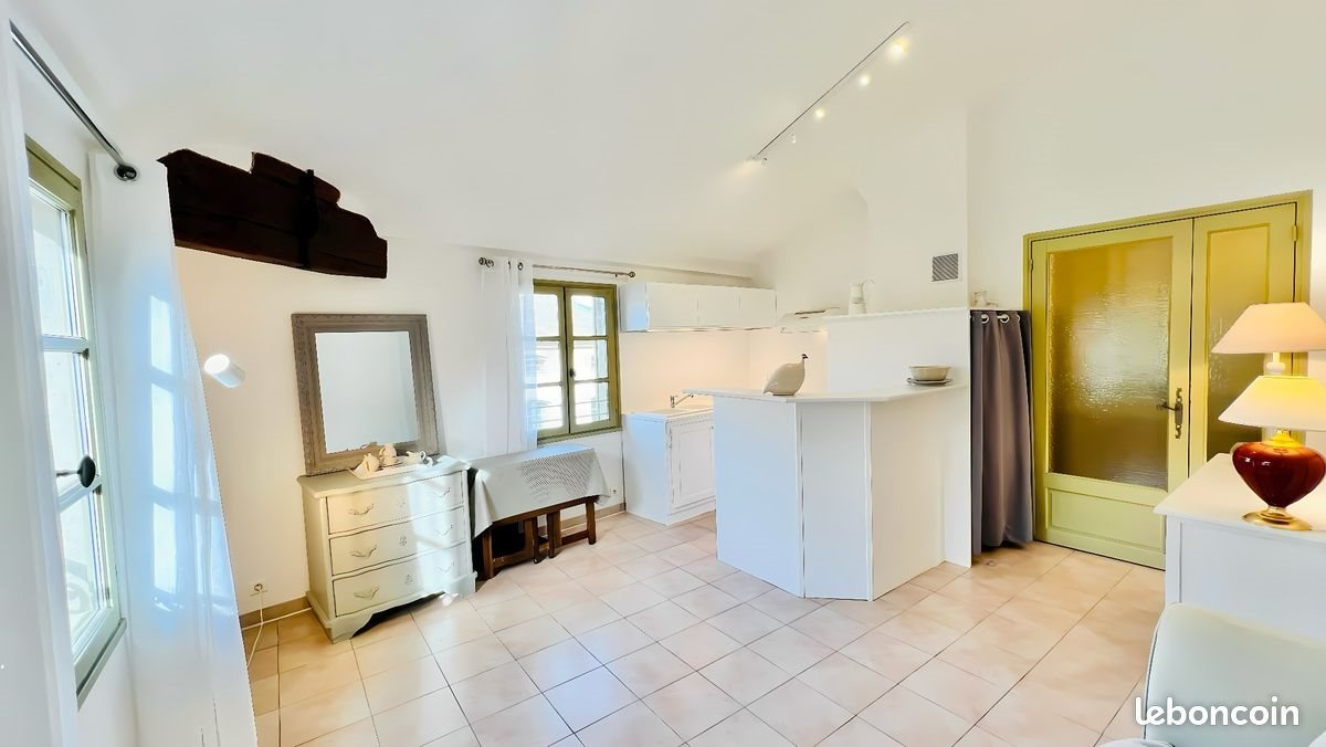 Appartement à louer, 50m², Uzès