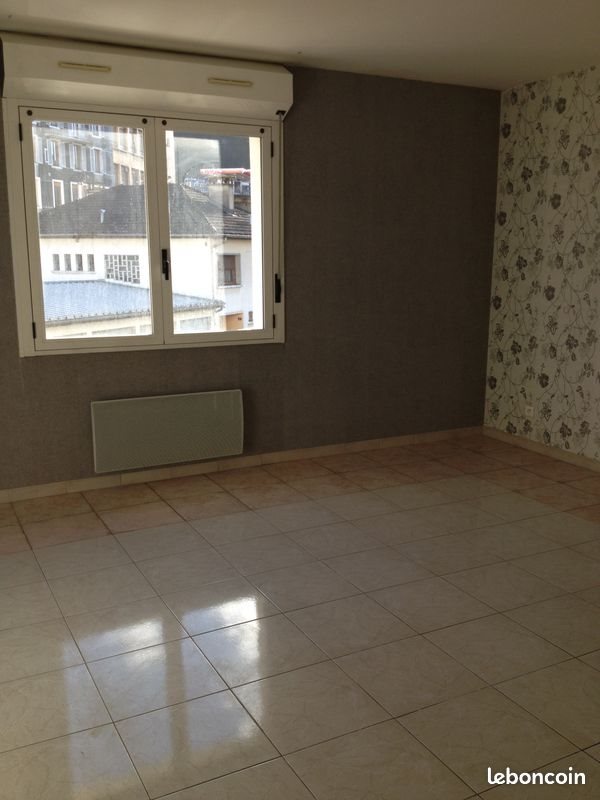 Appartement à louer, 53m², Saint-Claude
