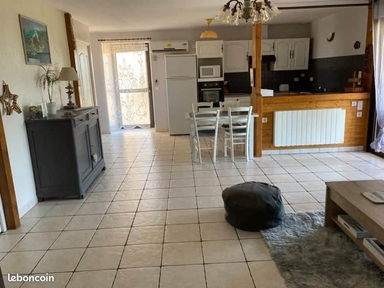 Appartement à louer, 75m², Naucelle
