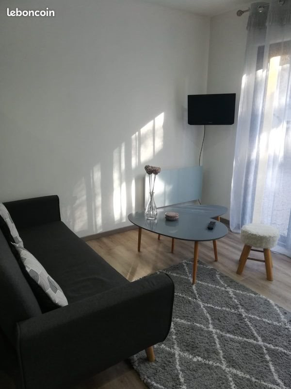 Appartement à louer, 25m², Paulhan