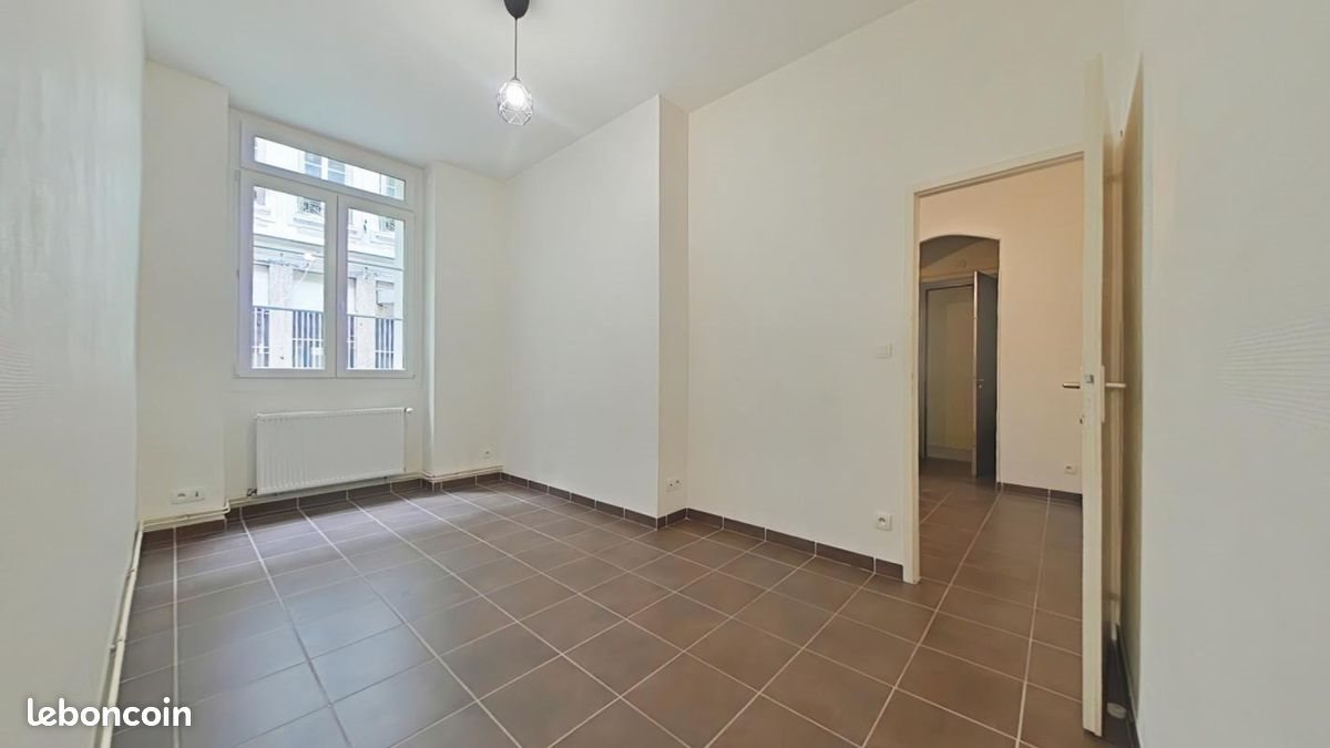 Appartement à louer, 39m², Saint-Etienne
