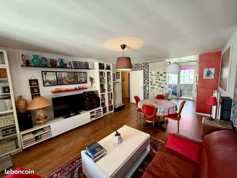 Appartement à louer, 70m², Lille