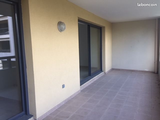 Appartement à louer, 85m², Nîmes