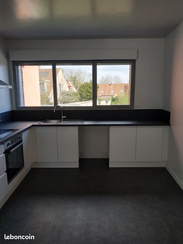 Appartement à louer, 74m², Bailleul