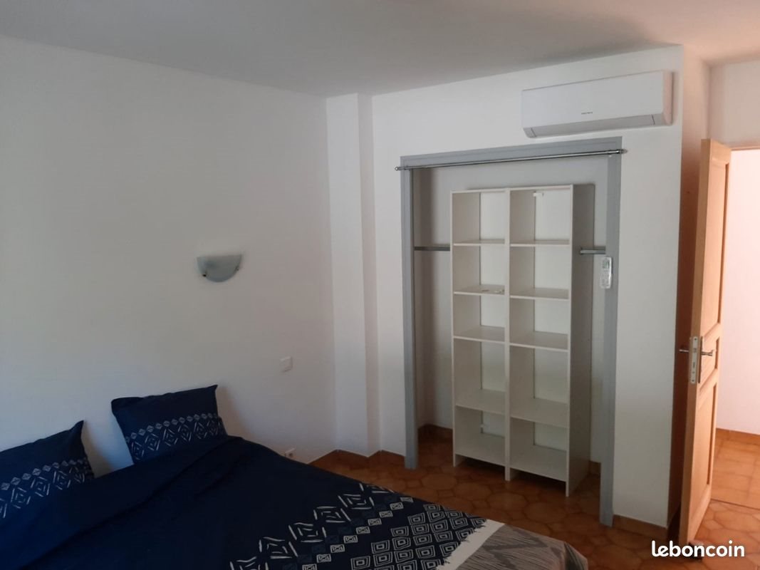 Maison à louer, 100m², Solliès-Ville