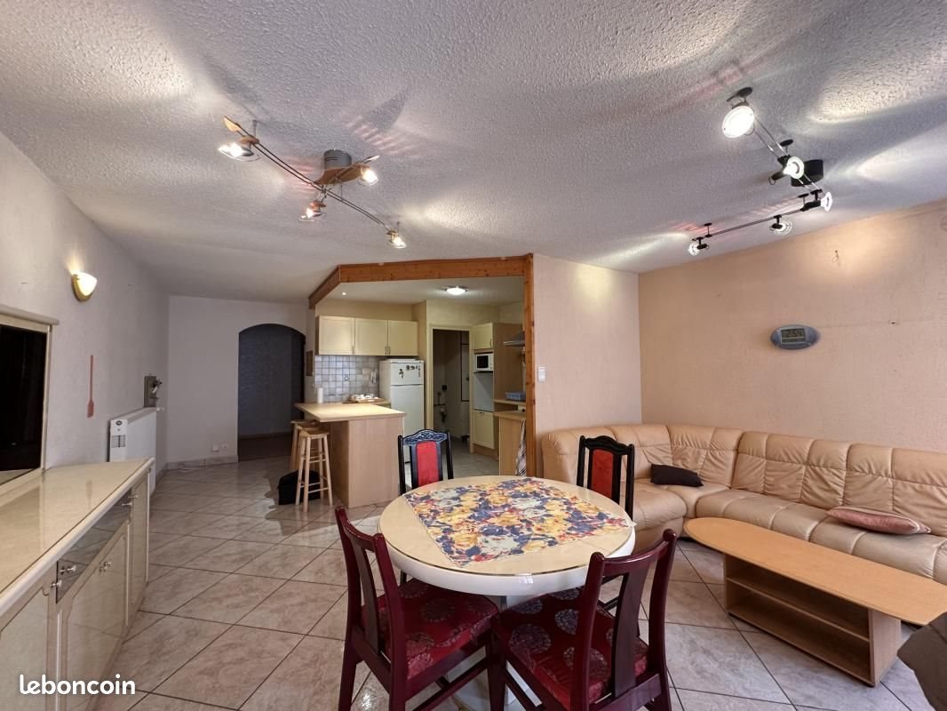 Appartement à louer, 70m², Dole