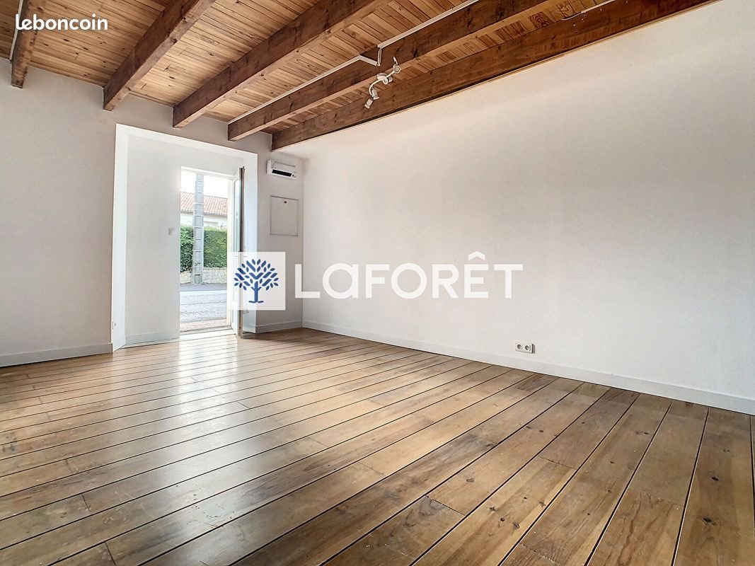 Maison à louer, 64m², L'Absie