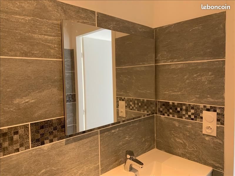 Appartement à louer, 27m², Saint-Fons