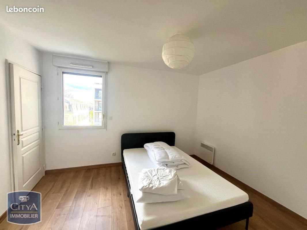 Appartement à louer, 45m², Tours