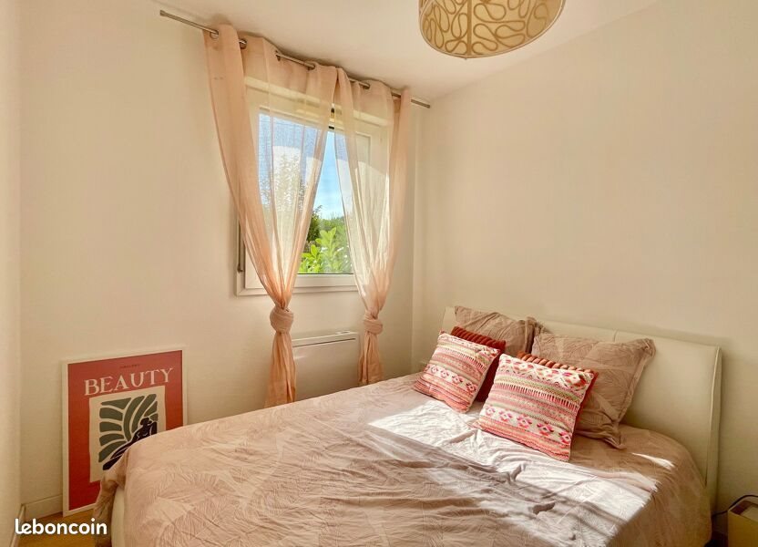 Appartement à louer, 45m², Aubenas