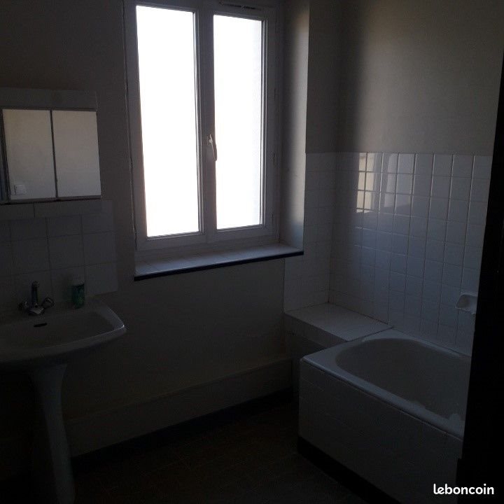 Appartement à louer, 48m², Bellignat