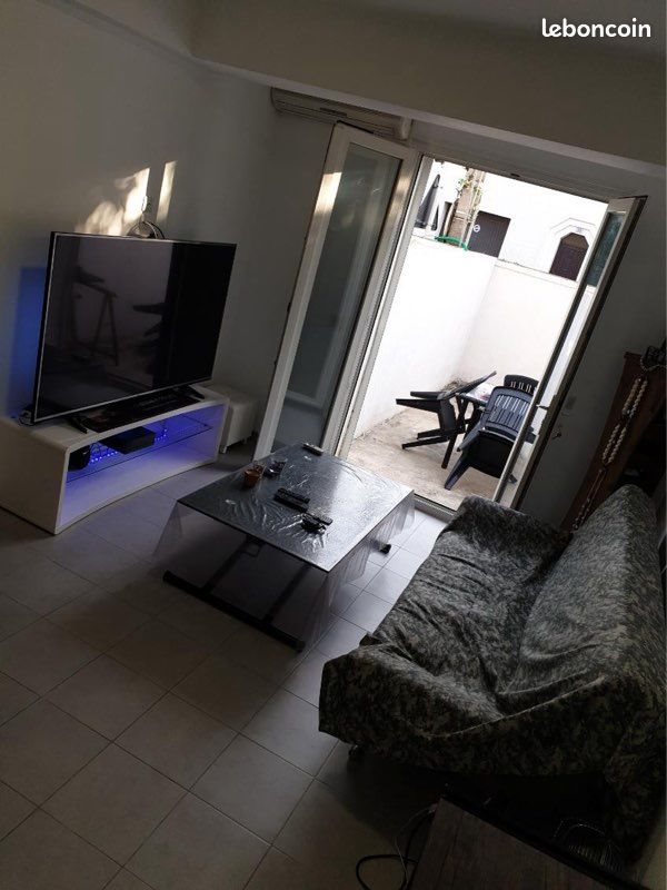 Appartement à louer, 32m², Nîmes