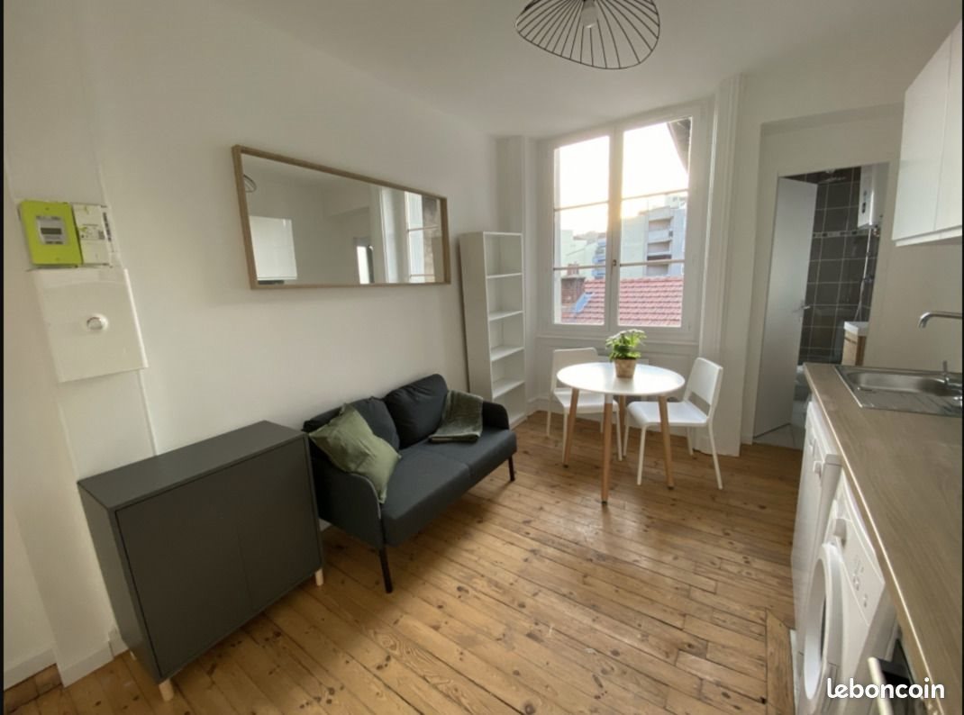 Appartement à louer, 20m², Saint-Etienne