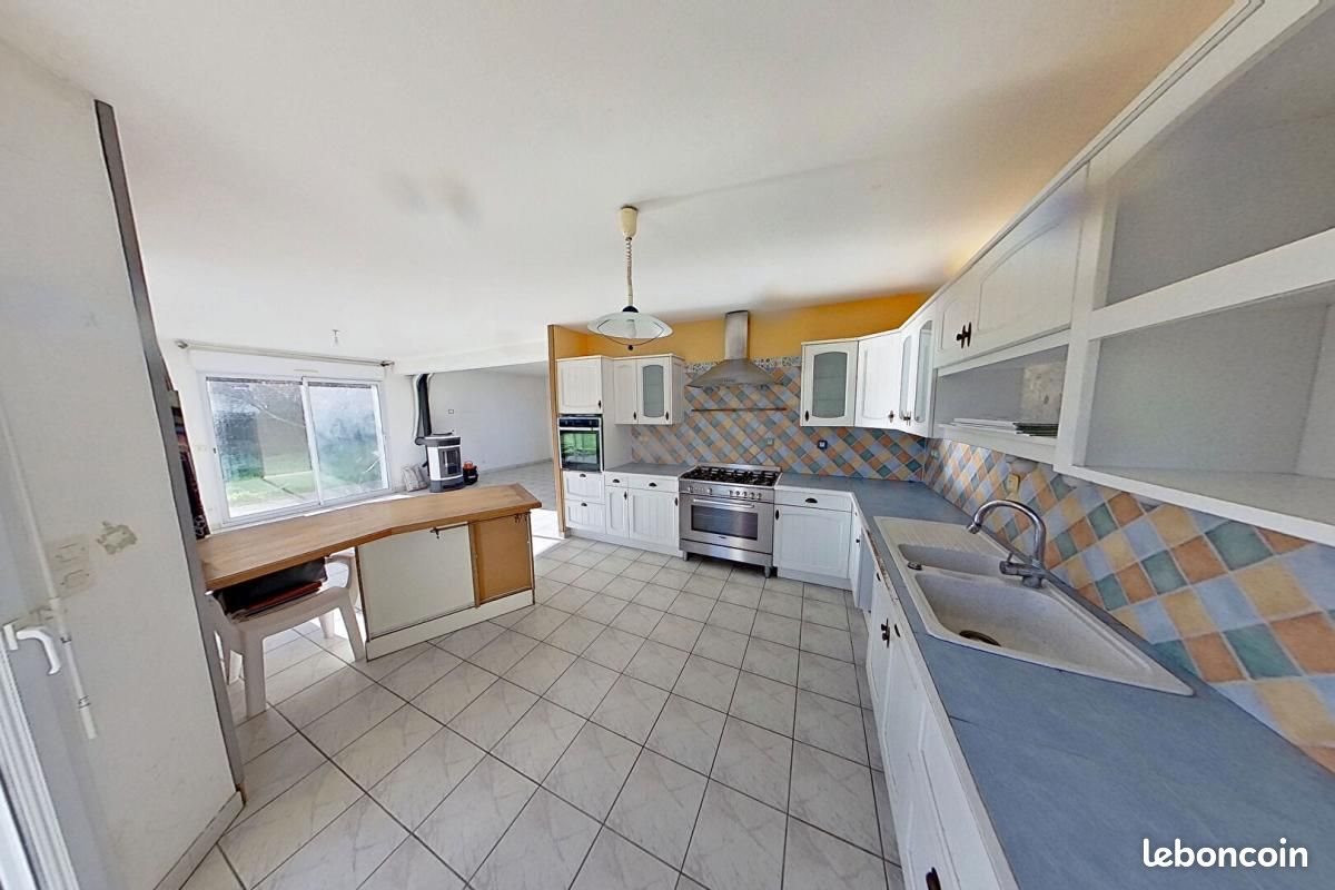 Maison à vendre, 142m², Courtillers