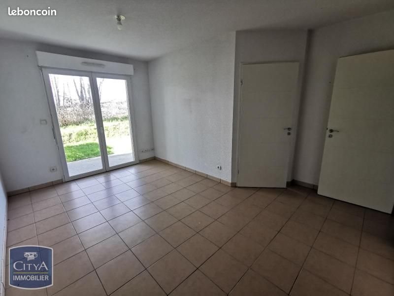 Appartement à louer, 35m², Gond-Pontouvre