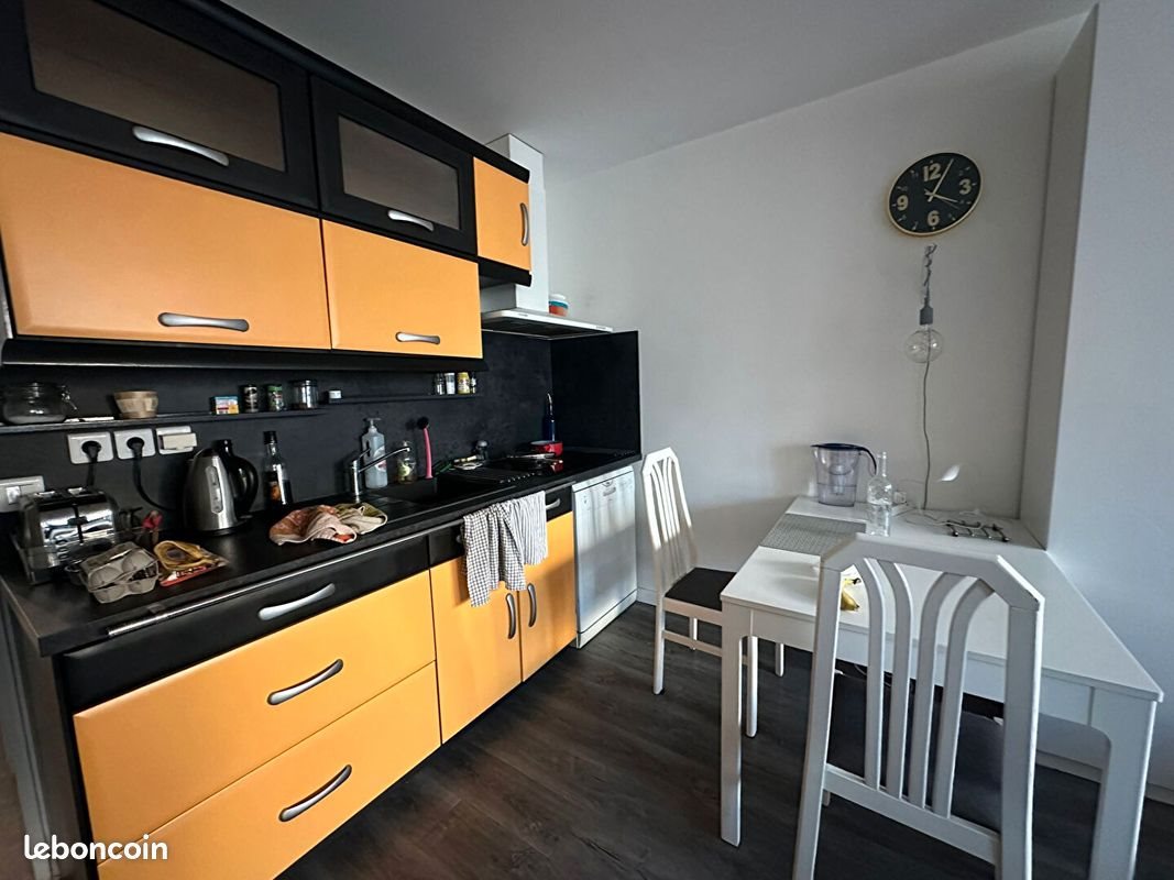 Appartement à louer, 33m², Paris 19ème