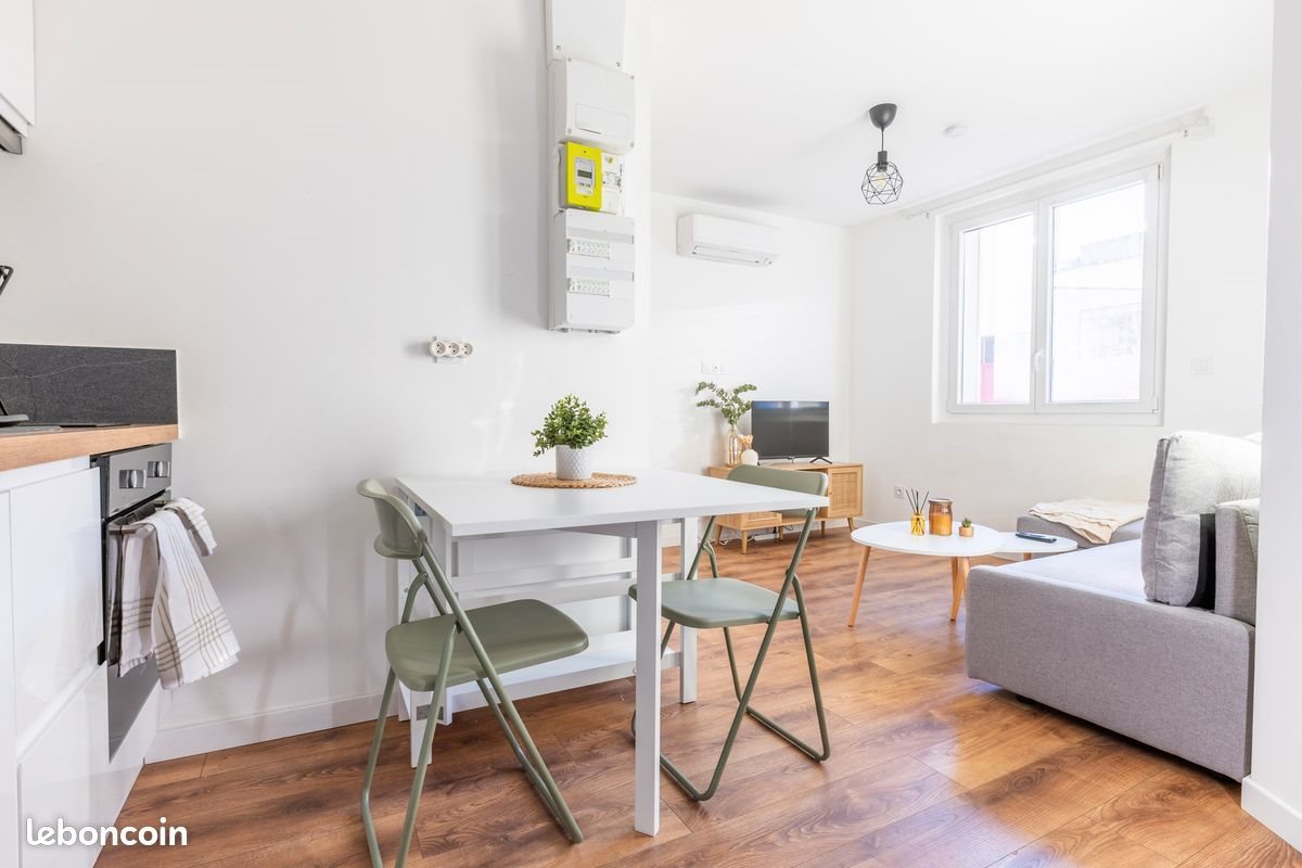 Appartement à louer, 28m², Saint-Etienne