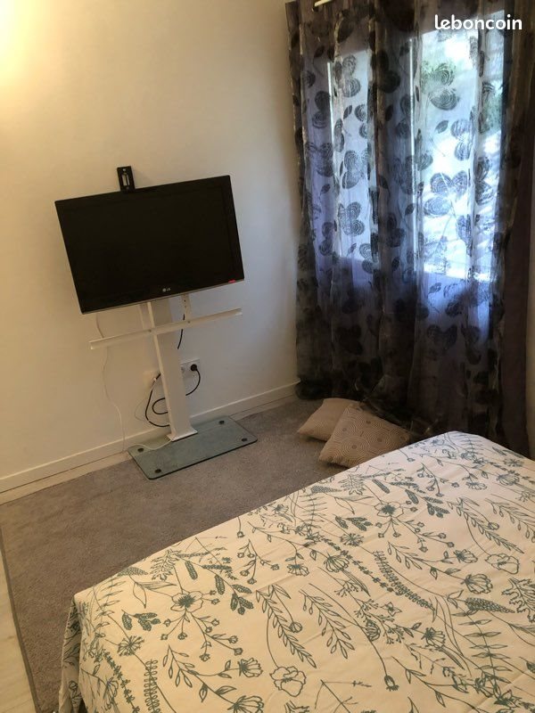 Appartement à louer, 65m², Cotignac