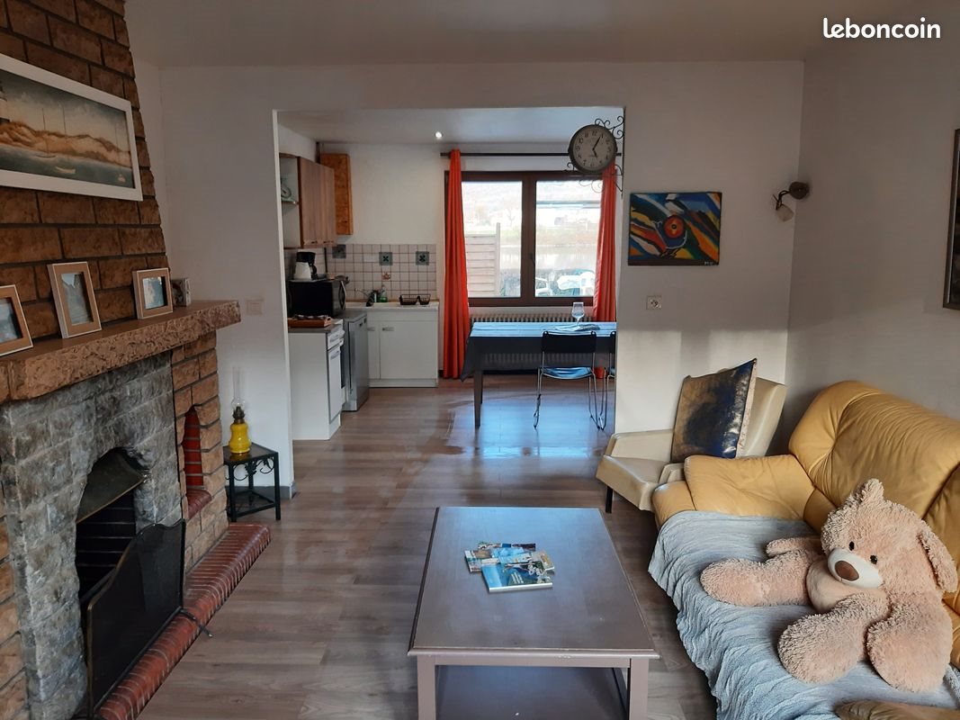 Maison à louer, 60m², Soleymieu