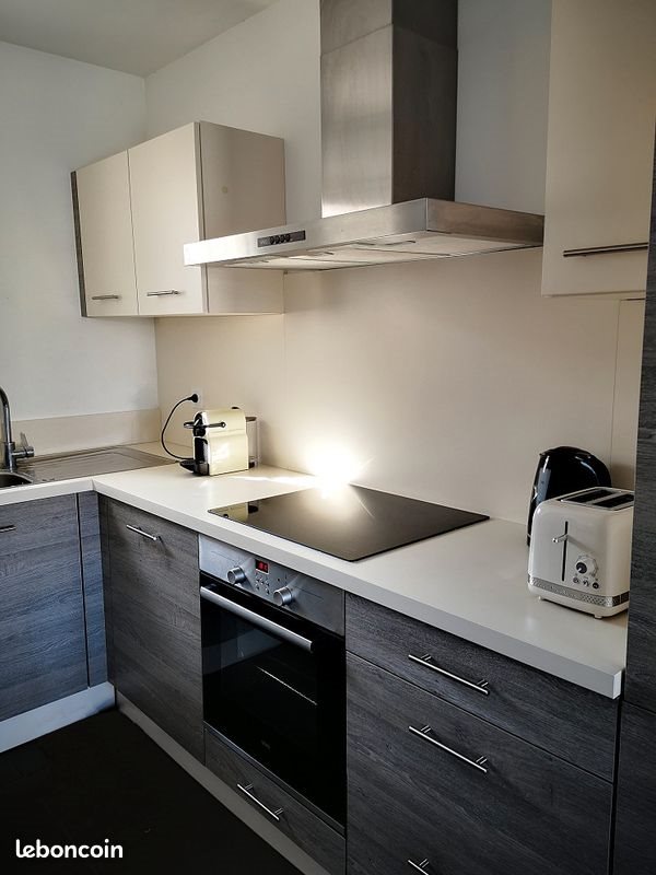 Maison à louer, 75m², Biot