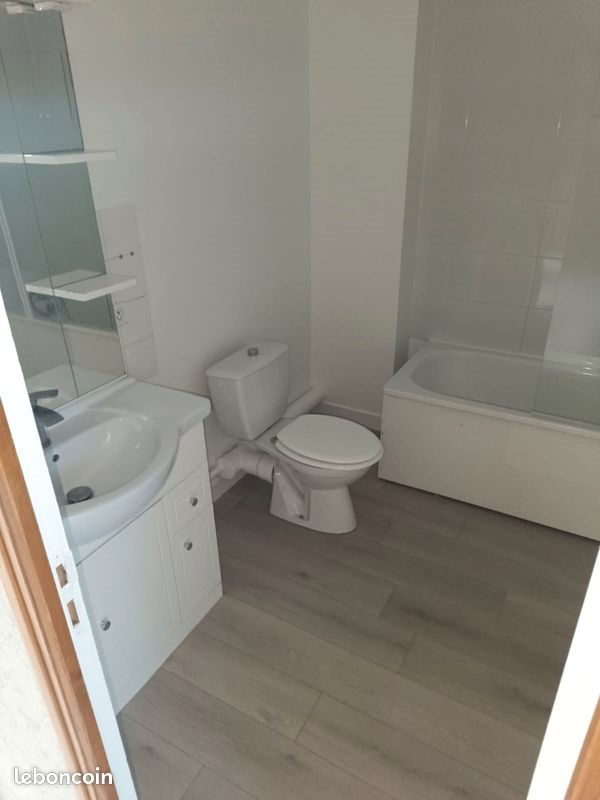Appartement à louer, 101m², Le Chêne