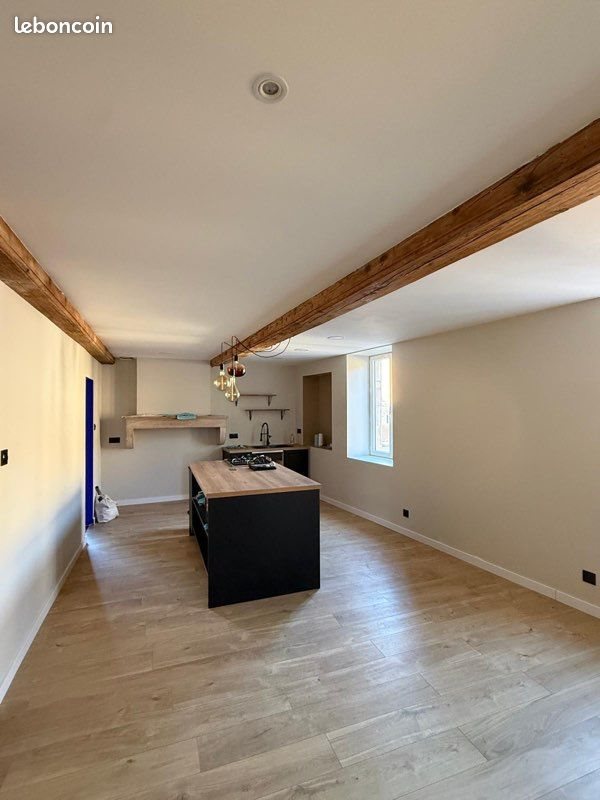 Maison à louer, 80m², Lugny