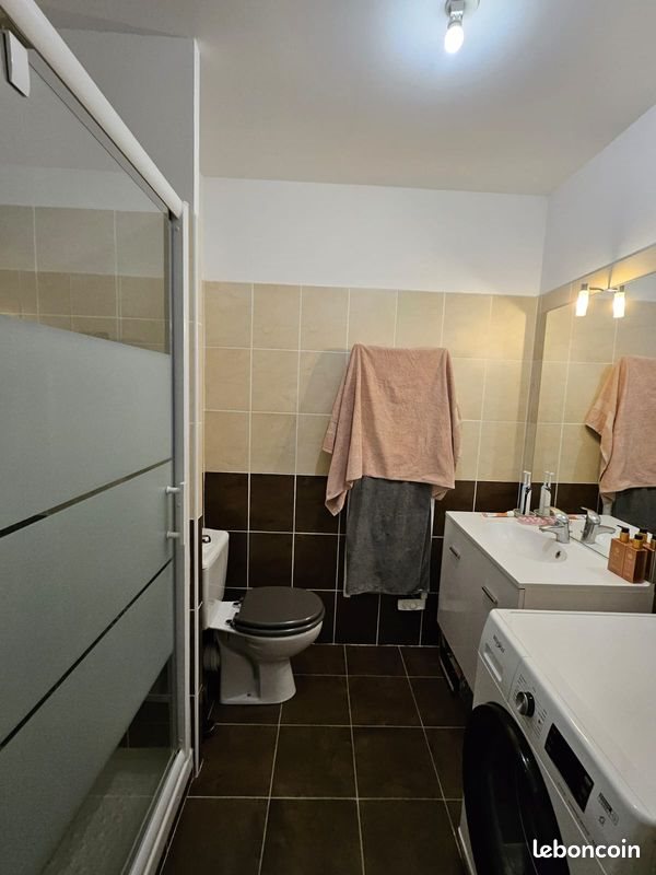 Appartement à louer, 48m², Plan-d'Aups-Sainte-Baume