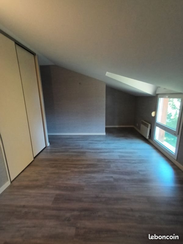 Appartement à louer, 45m², Gray