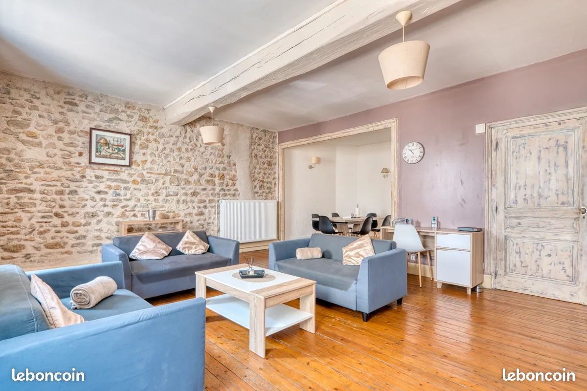 Appartement à louer, 120m², Lagnieu