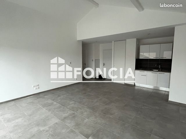 Appartement à louer, 84m², Marcellaz