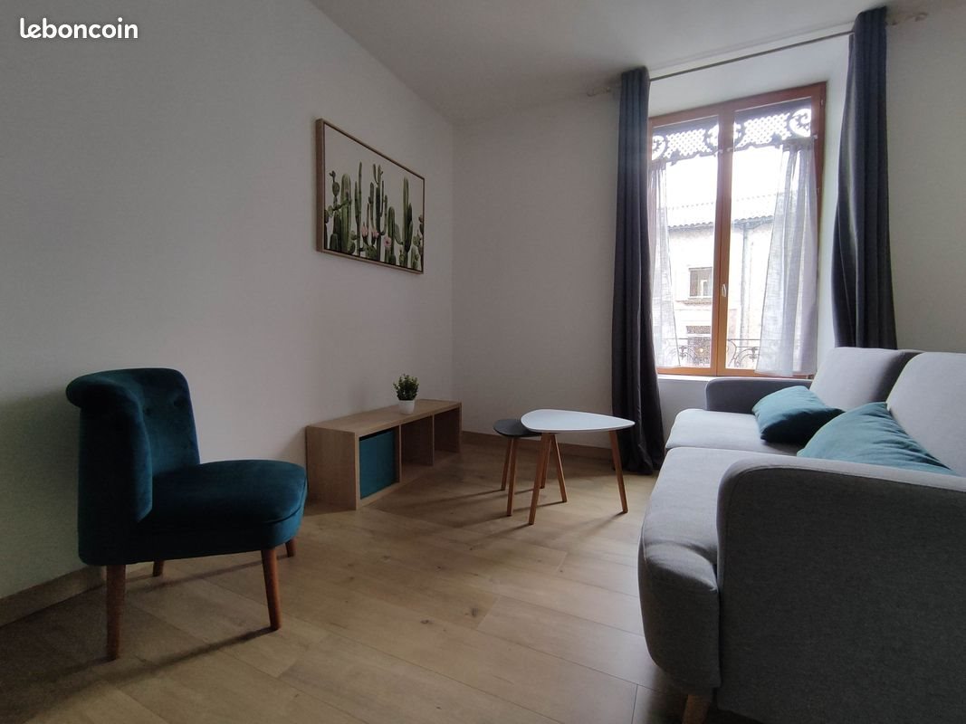 Appartement à louer, 55m², Belleville