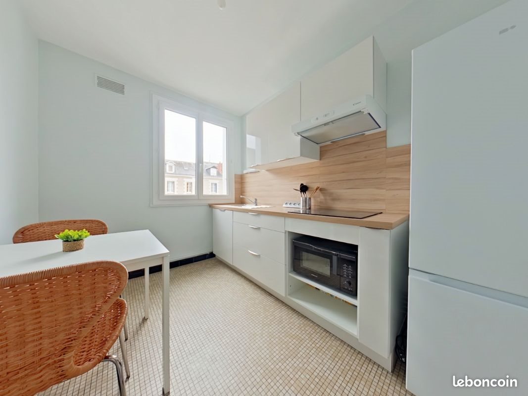Appartement à louer, 27m², Tours