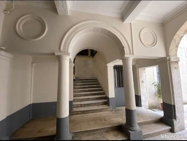 Appartement à louer, 48m², Nîmes