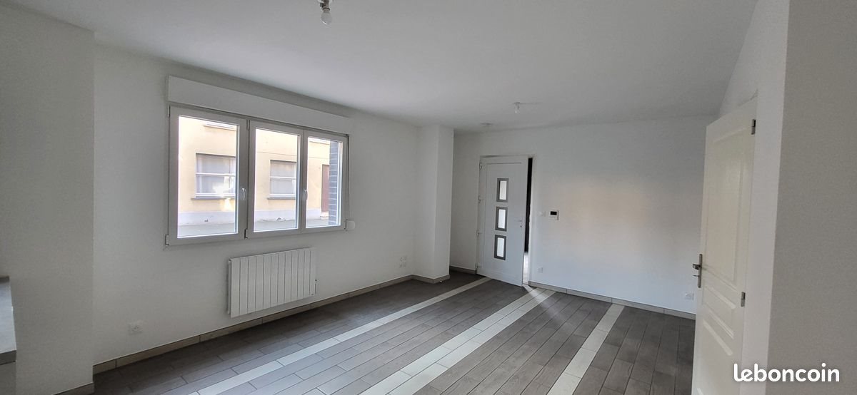Appartement à louer, 55m², Vieux-Condé