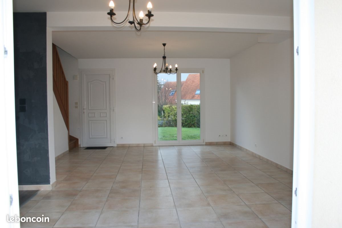 Maison à louer, 95m², Amayé-sur-Orne