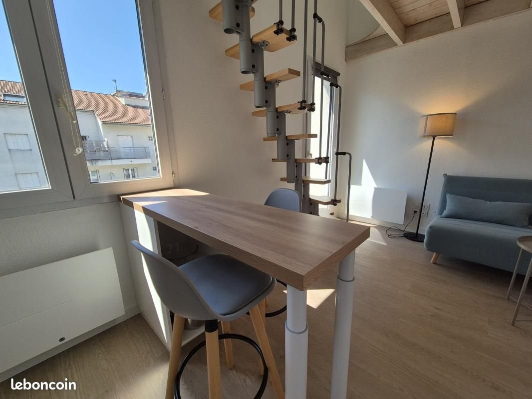 Appartement à louer, 29m², Grenoble
