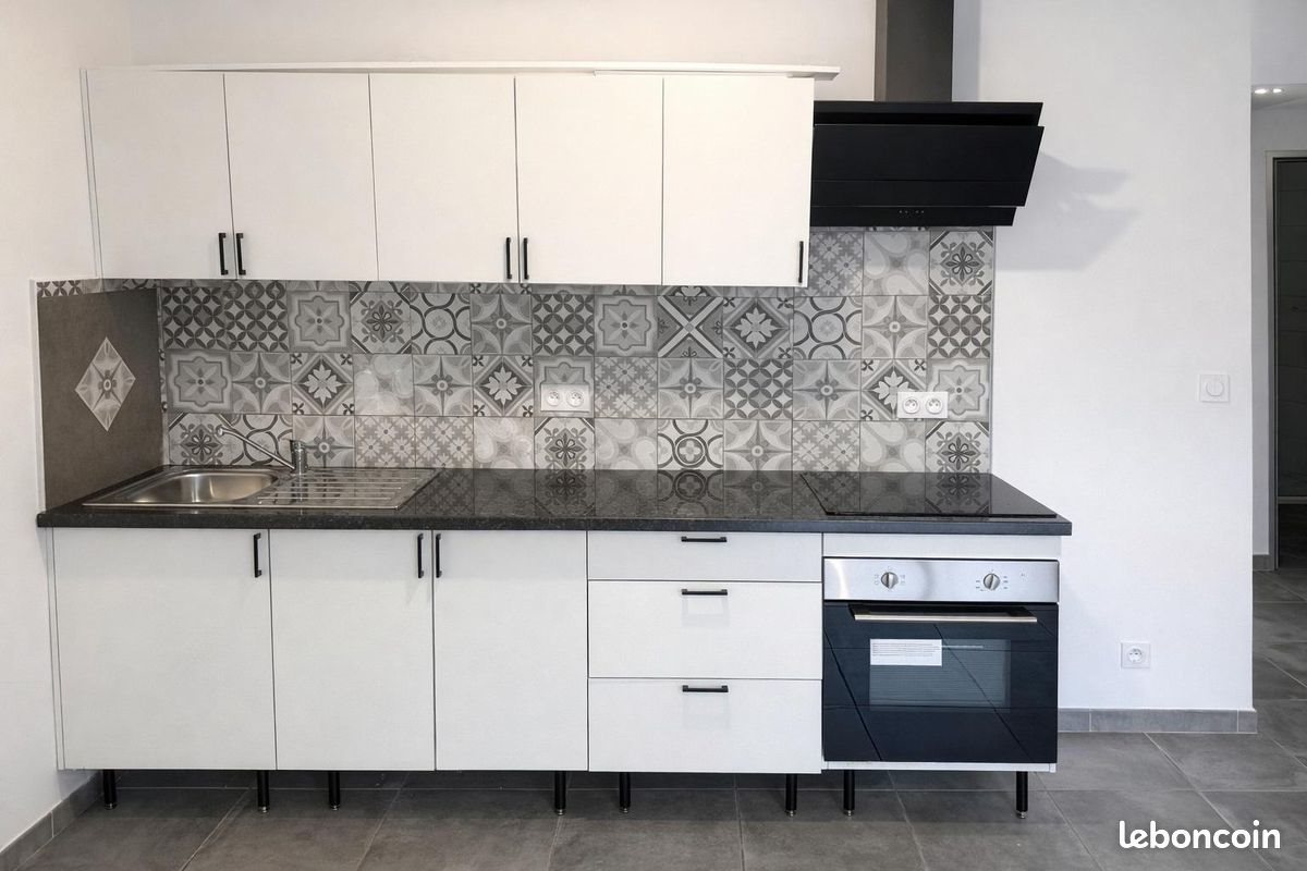 Appartement à louer, 40m², Nîmes