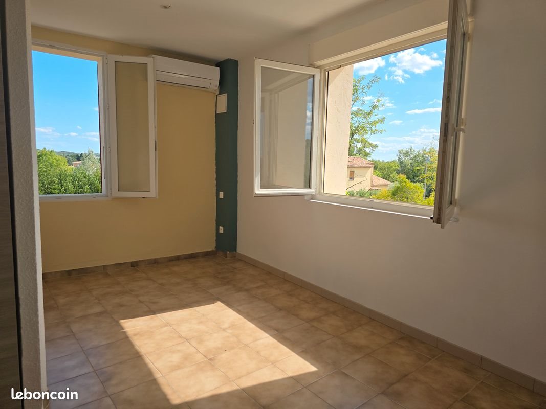 Maison à louer, 50m², Bagard