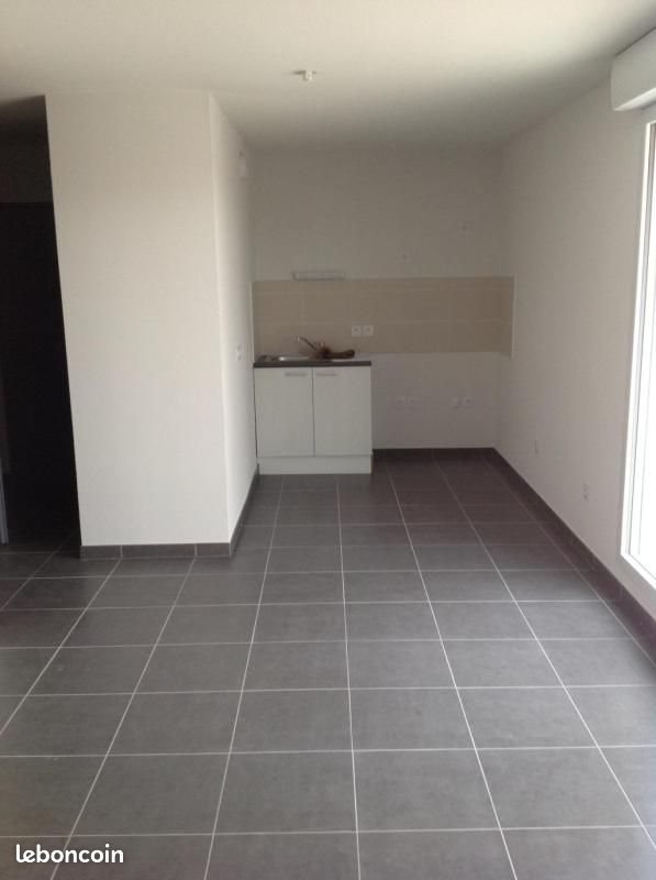 Appartement à louer, 42m², Juvignac