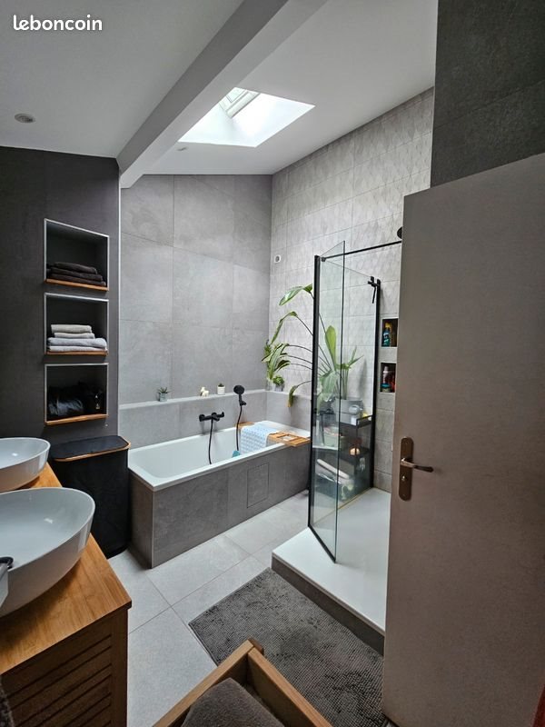 Appartement à vendre, 97m², Saint-Etienne