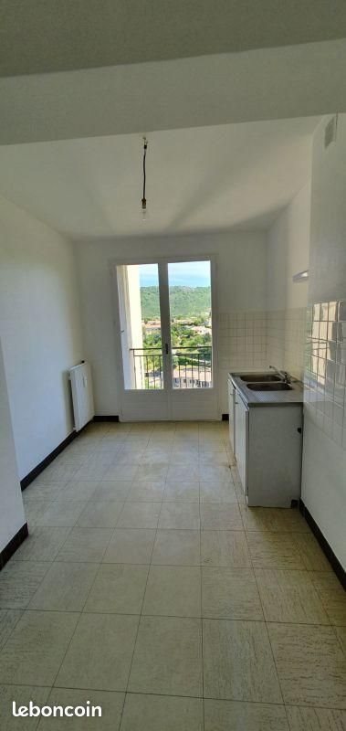 Appartement à louer, 100m², Privas