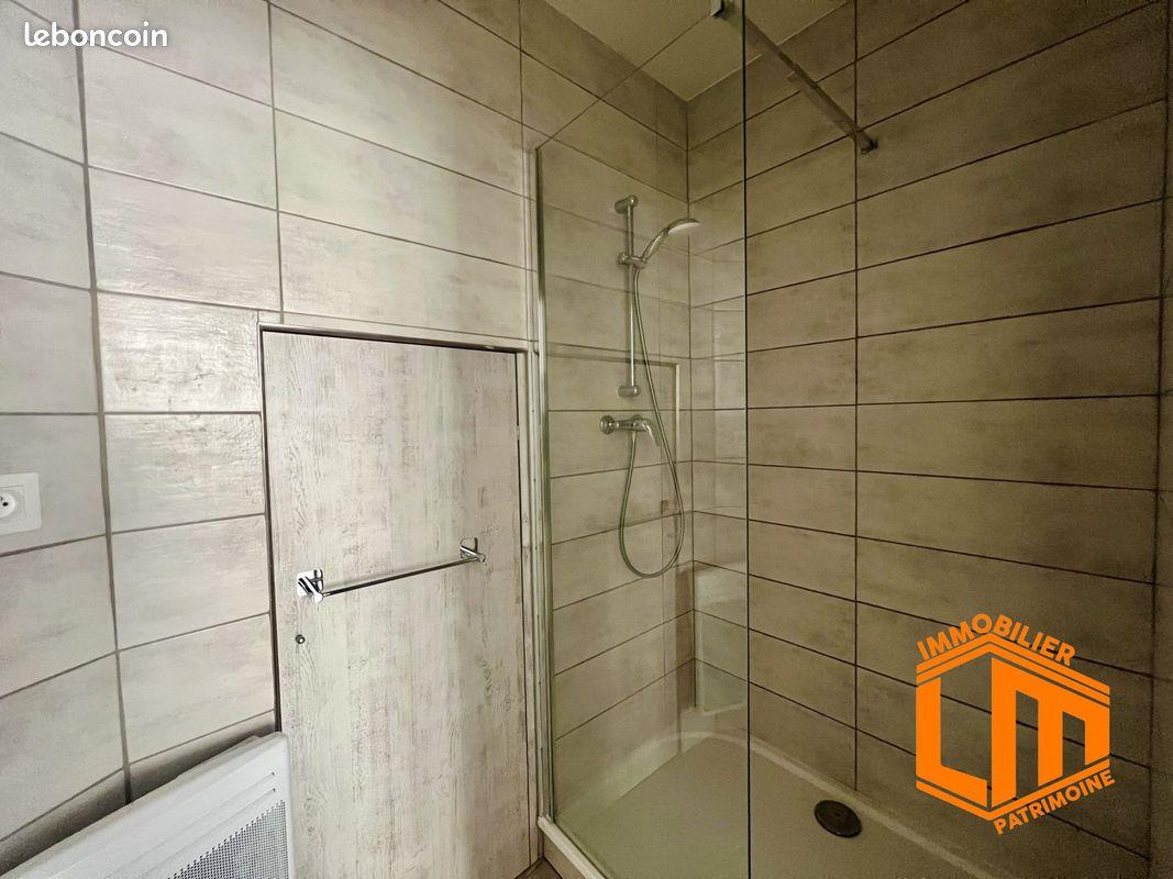 Appartement à louer, 41m², Bessan