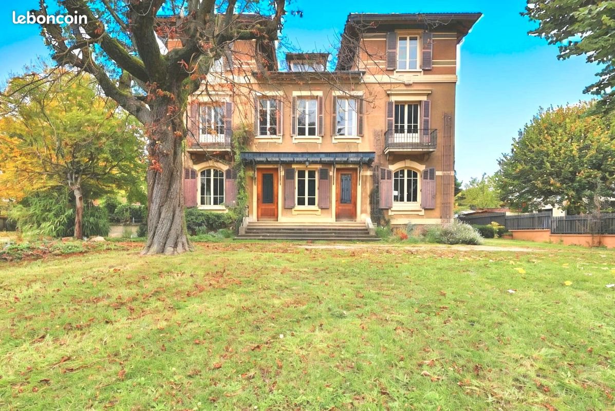 Maison à vendre, 328m², Ecully