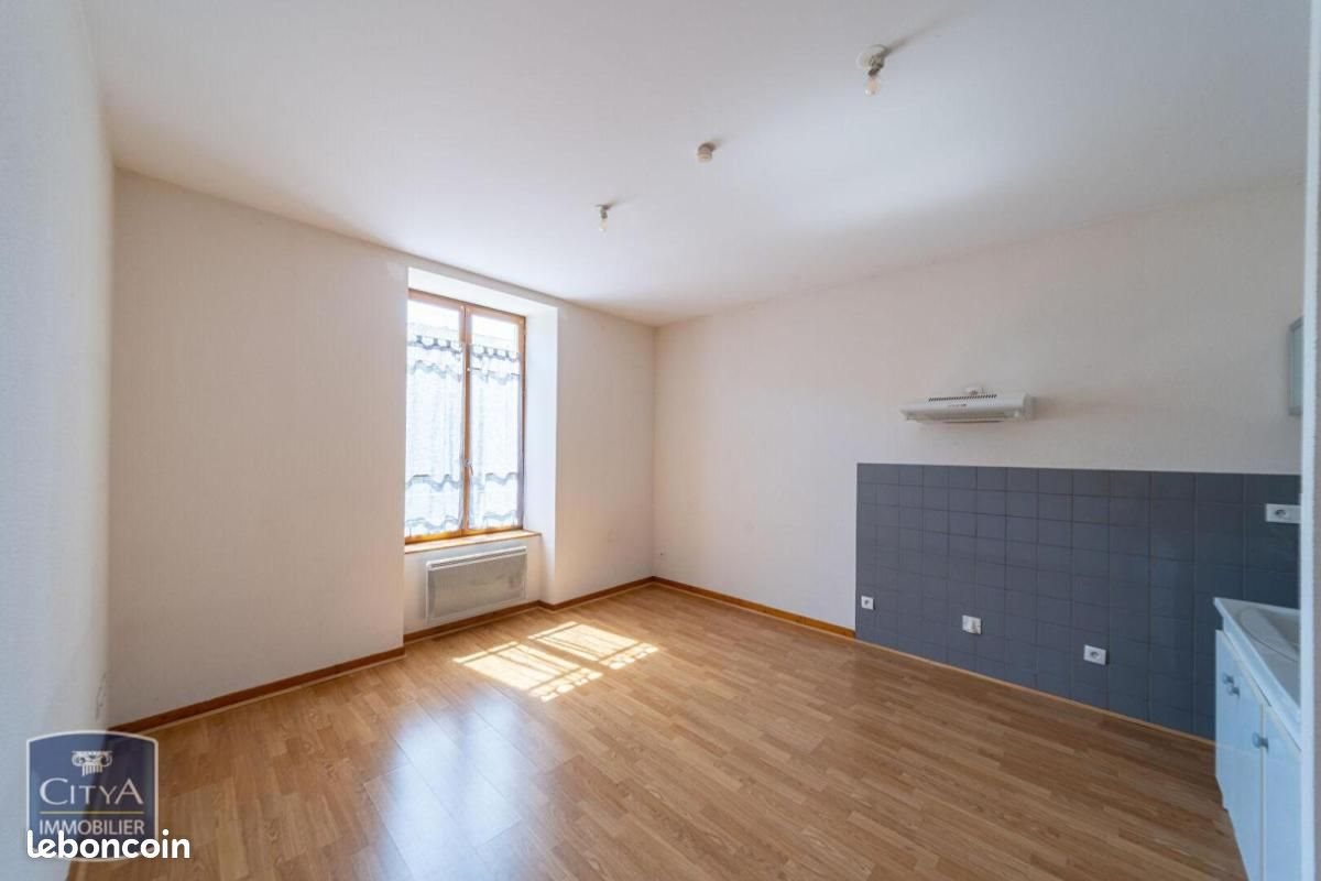 Appartement à louer, 34m², Brioude
