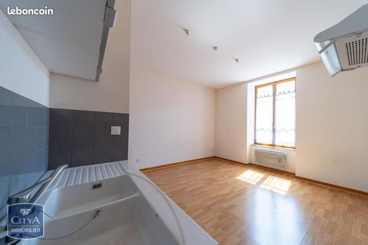 Appartement à louer, 34m², Brioude